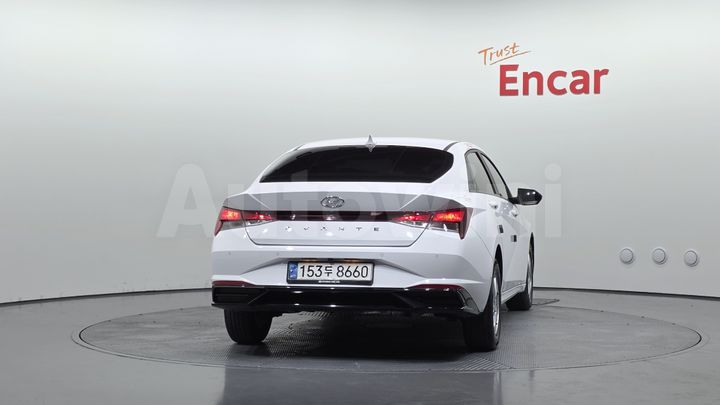 Hyundai Avante 2021 — 4