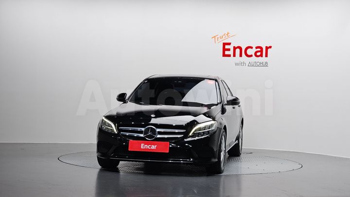 Mercedes-Benz C Class 2020 — 3