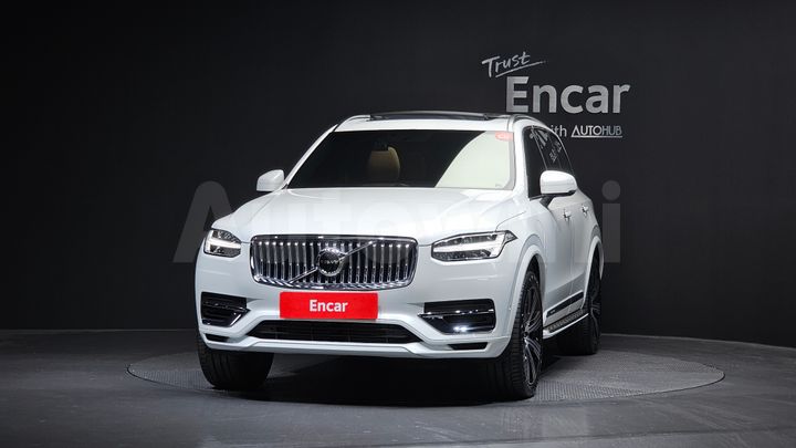 Volvo XC90 2022 — 3