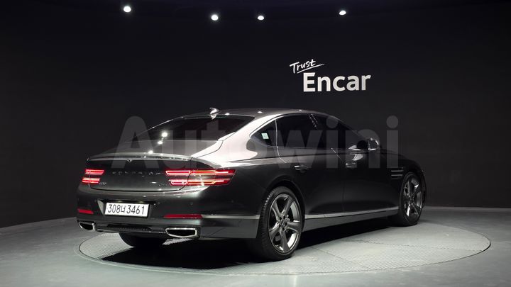 Genesis G80 2022 — 2