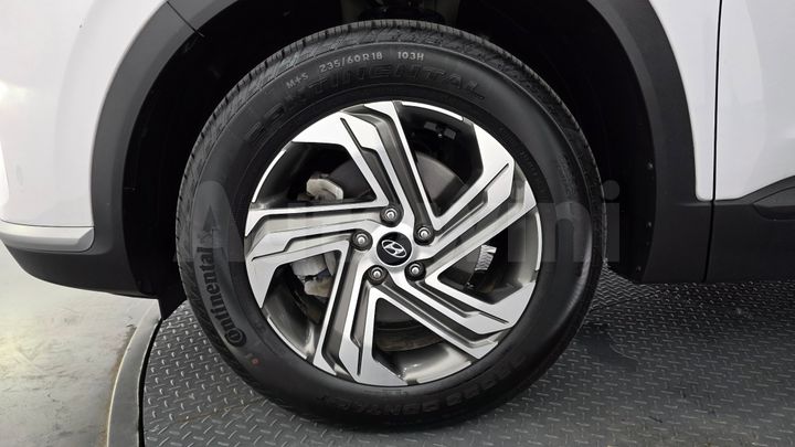 Hyundai SantaFe 2022 — 5