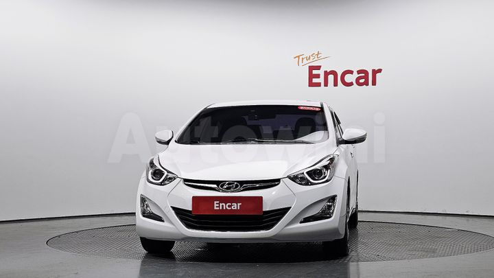 Hyundai Avante 2014 — 3