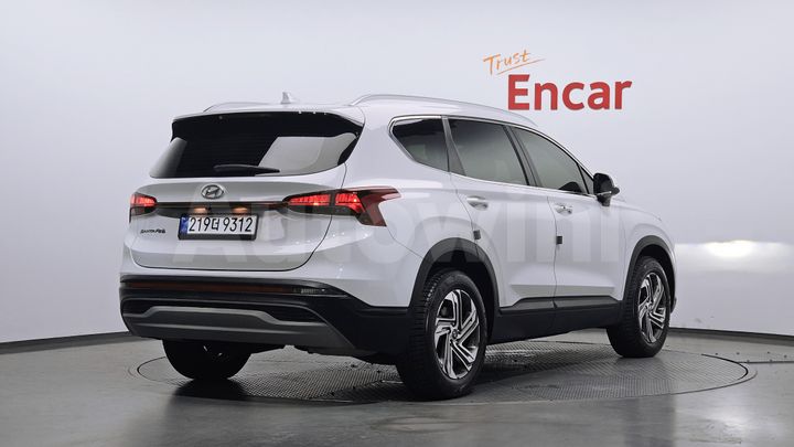 Hyundai SantaFe 2022 — 2