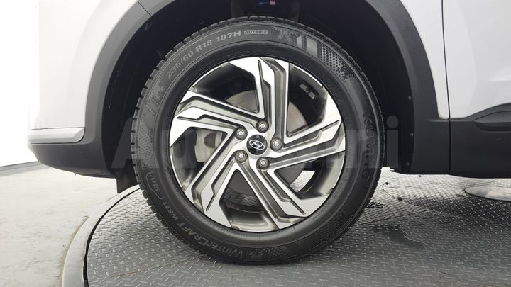 Hyundai SantaFe 2022 — 5