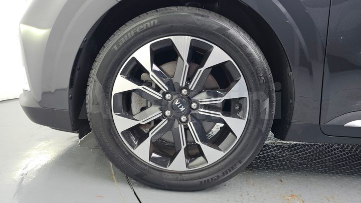 Kia Carnival 2021 — 5