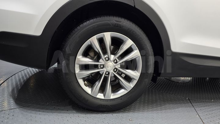 Hyundai SantaFe 2016 — 5