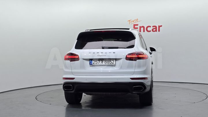 Porsche Cayenne 2016 — 4