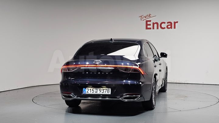 Hyundai Grandeur 2022 — 3