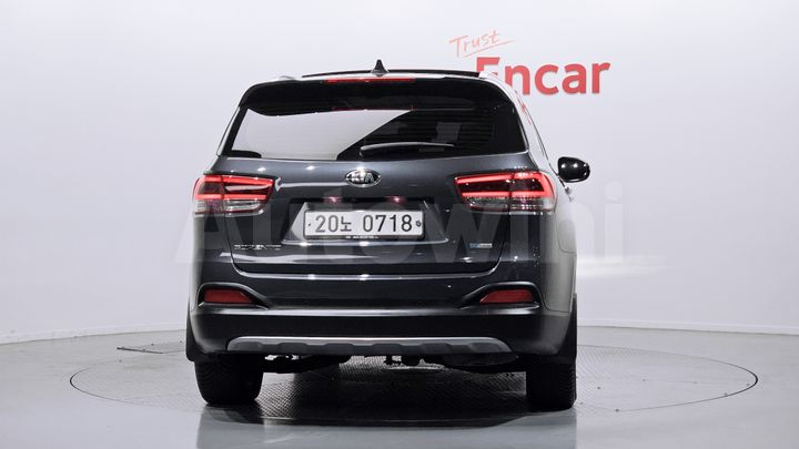 Kia Sorento 2016 — 4
