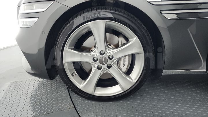 Genesis G80 2022 — 5