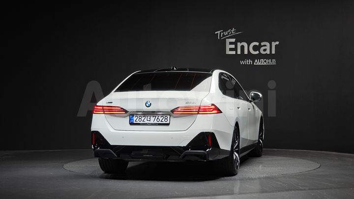 BMW 5 Series 2025 — 4
