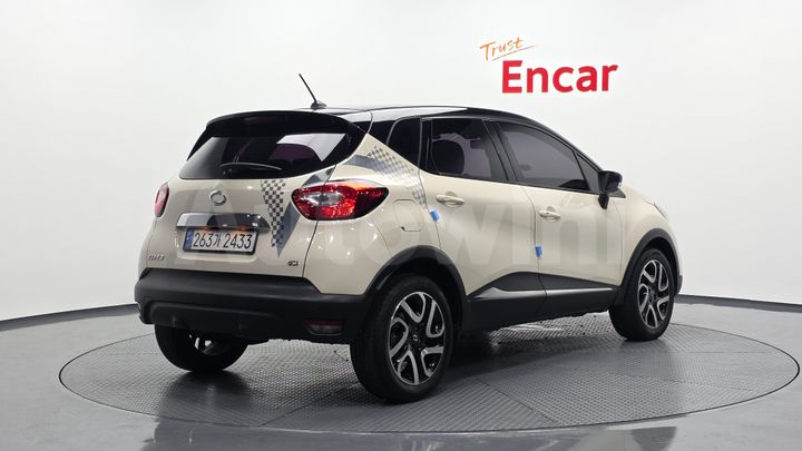 Renault QM3 2015 — 2