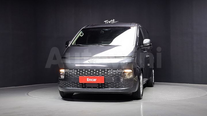 Hyundai Staria 2022 — 3
