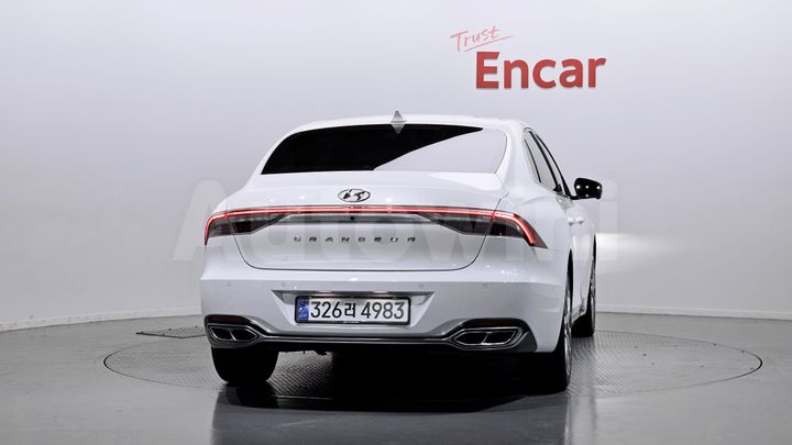 Hyundai Grandeur 2022 — 4