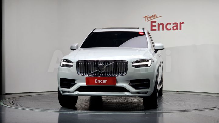 Volvo XC90 2023 — 4