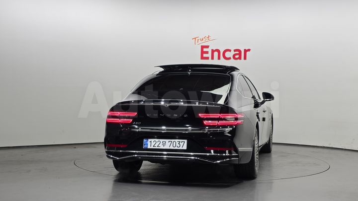 Genesis G80 2025 — 4