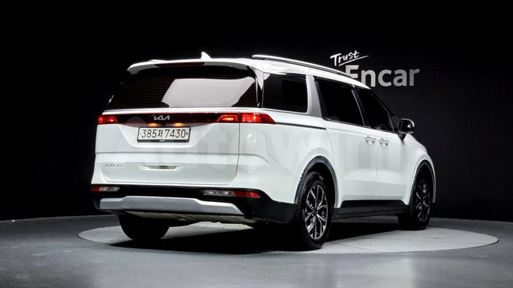Kia Carnival 2022 — 2