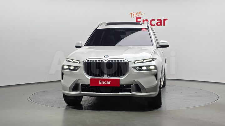 BMW X7 2024 — 3
