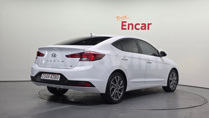 Hyundai Avante 2019 — 2