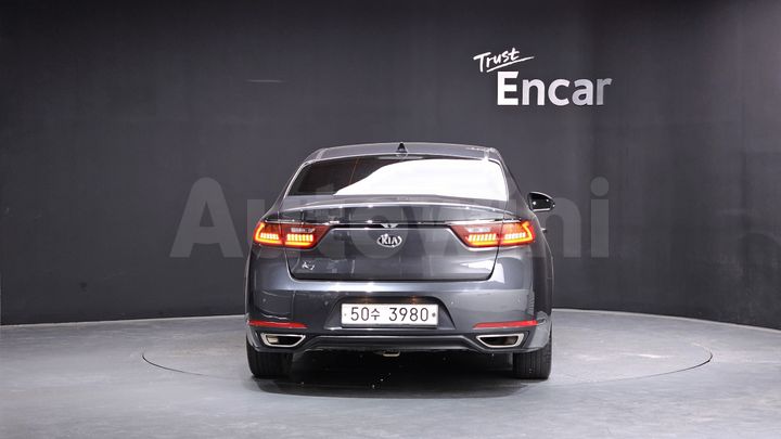 Kia K7 2019 — 3