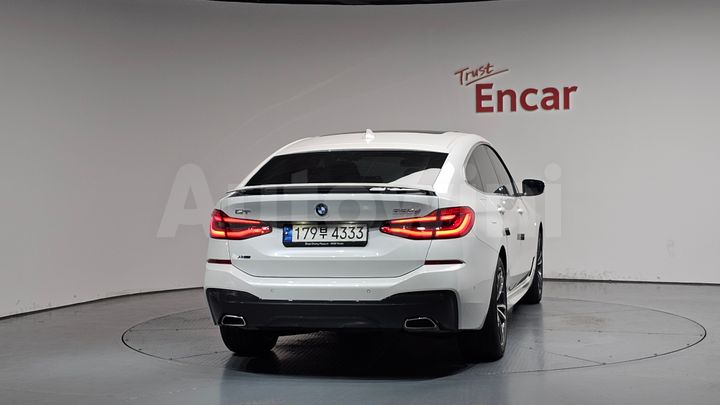 BMW 6 Series 2023 — 3