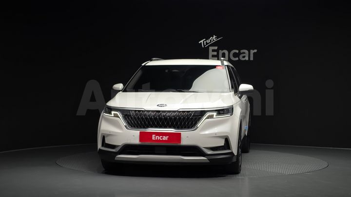 Kia Carnival 2021 — 3