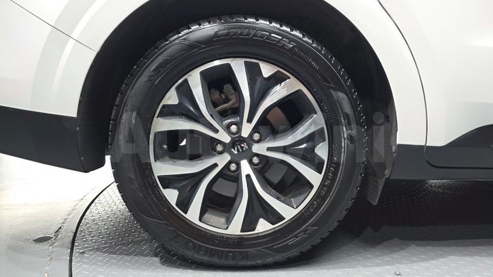 Kia Carnival 2021 — 5