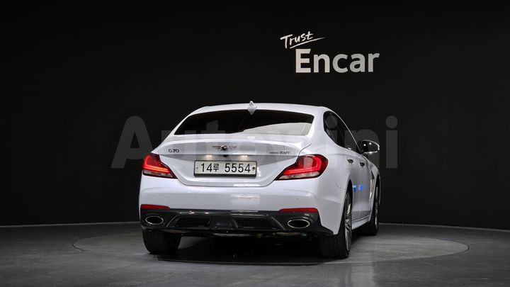 Genesis G70 2018 — 4