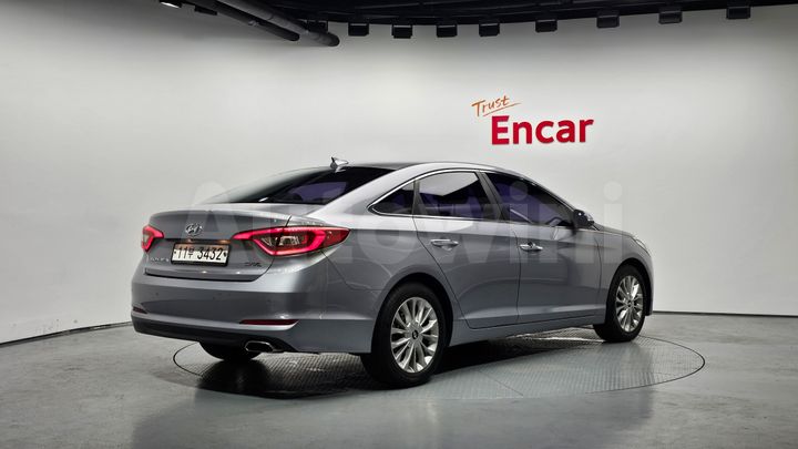 Hyundai Sonata 2015 — 2