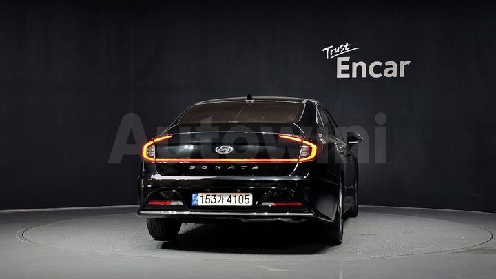 Hyundai Sonata 2022 — 4