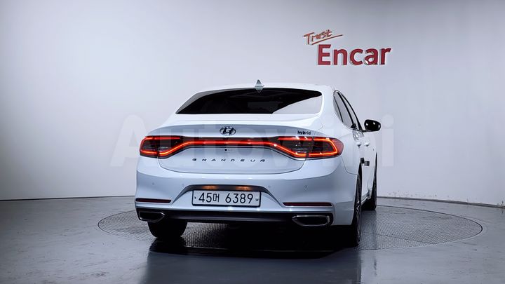Hyundai Grandeur 2018 — 4