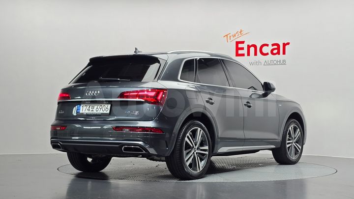 Audi Q5 2021 — 2