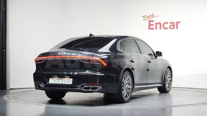 Hyundai Grandeur 2020 — 2
