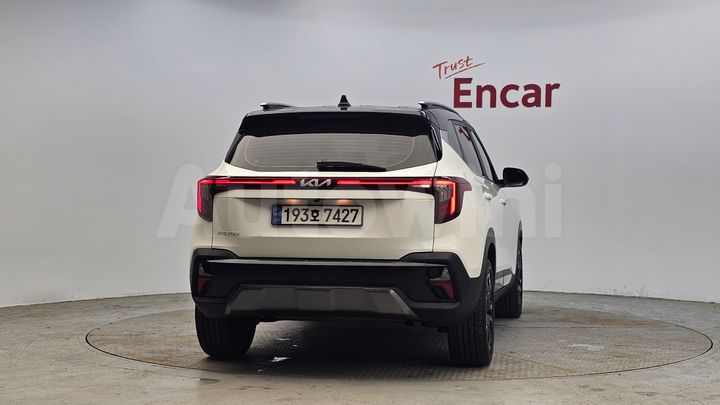 Kia Seltos 2023 — 4