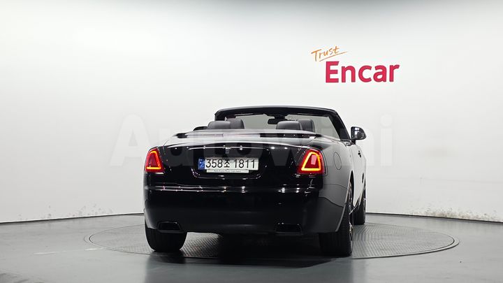 Rolls Royce Dawn 2020 — 4