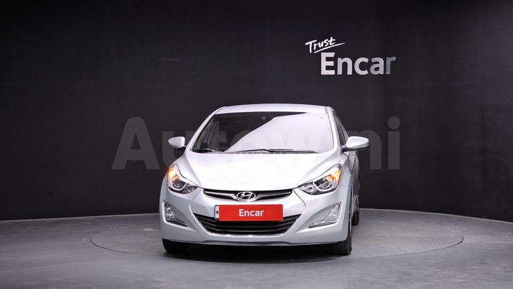 Hyundai Avante 2015 — 3