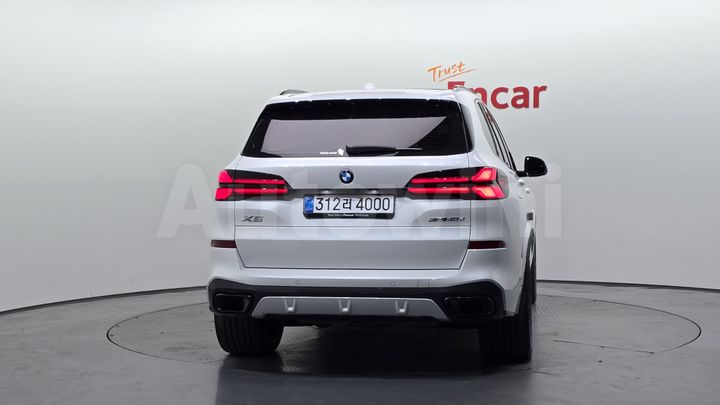 BMW X5 2026 — 4