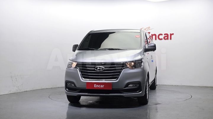 Hyundai Starex 2021 — 3