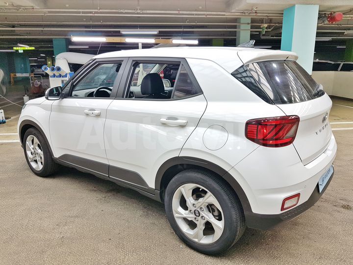 Hyundai Venue 2022 — 5