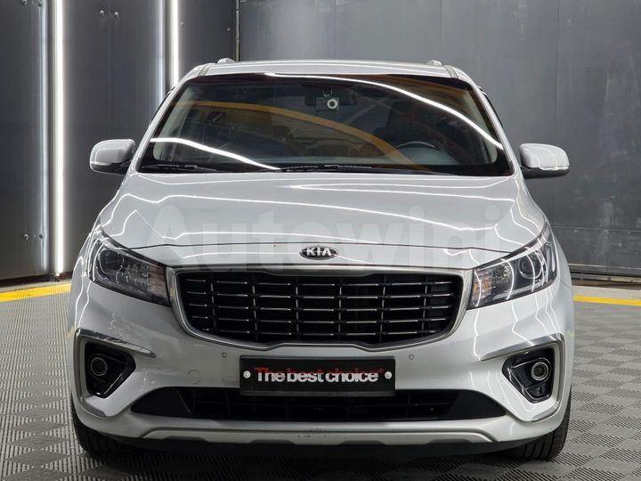 Kia Carnival 2019 — 3
