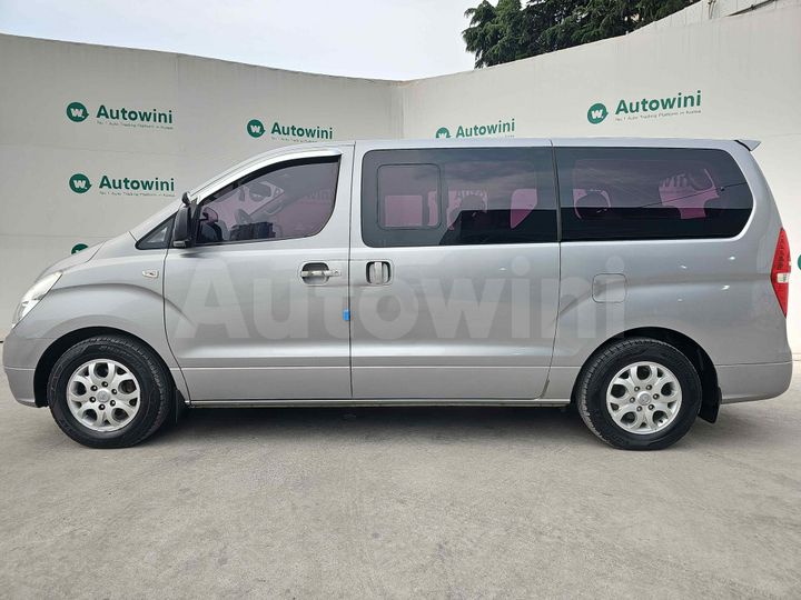 Hyundai Starex 2014 — 2