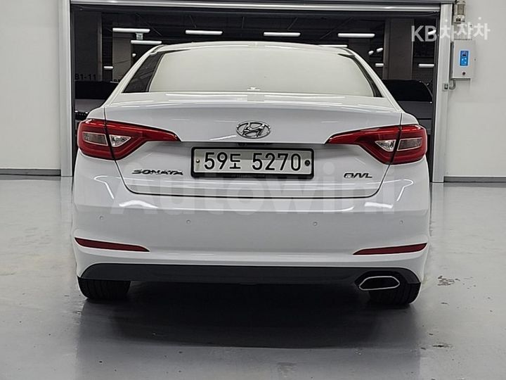 Hyundai Sonata 2015 KMHE341CBFA071057 — 3