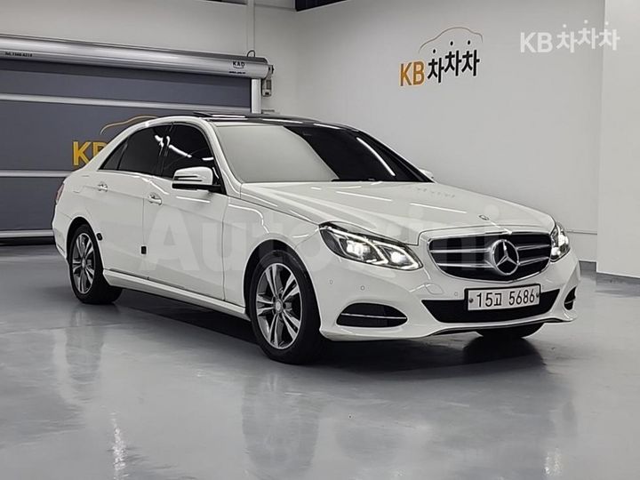 Mercedes-Benz E Class 2014 WDDHF0CB4EA866144 — 4