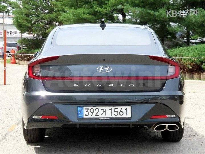 Hyundai Sonata 2022 — 4