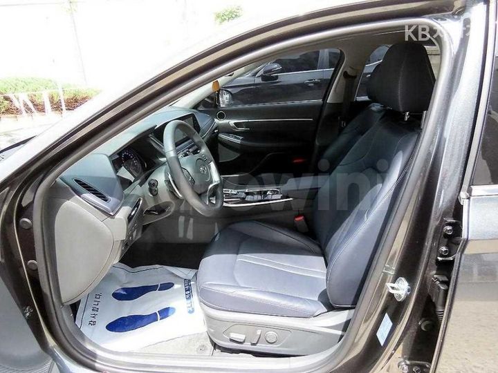 Hyundai Sonata 2022 — 5