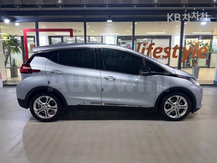 Chevrolet Bolt EV 2018 — 3