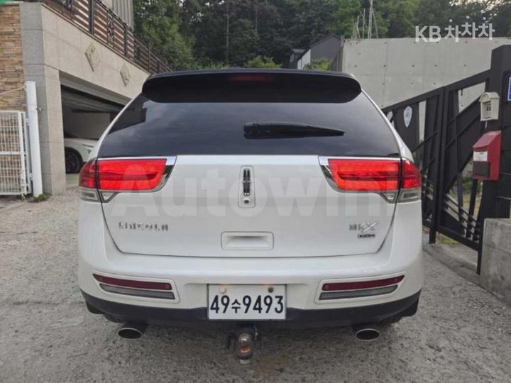 Lincoln MKX 2013 — 3