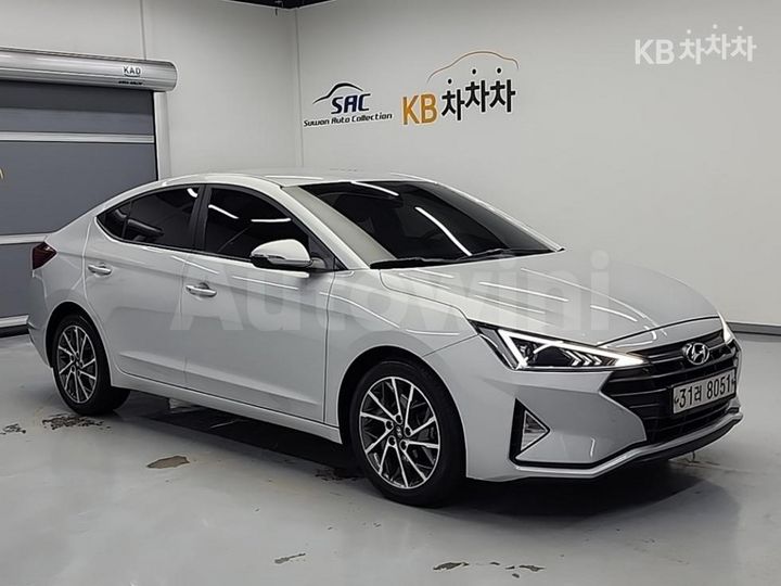 Hyundai Avante 2019 — 4