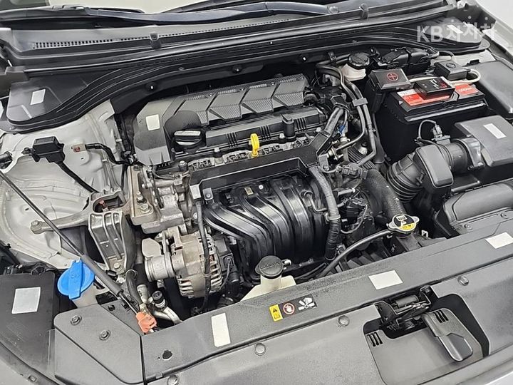Hyundai Avante 2019 — 5