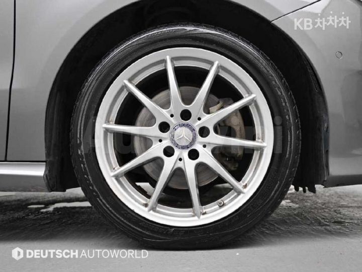 Mercedes Benz B Class